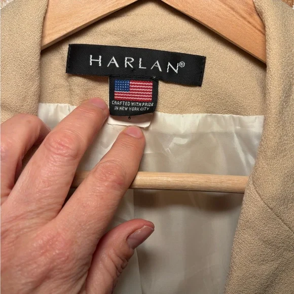 Harlan 100% Wool Women’s Tan  Single-Button Blazer Size 6 Academia, Nuetral - Picture 2 of 6